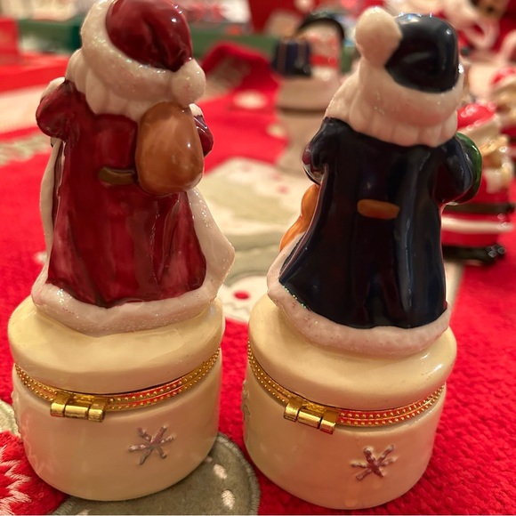Christmas Porcelain Trinket Boxes - Picture 5 of 15